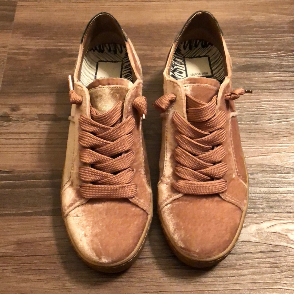 Dolce vita sneakers